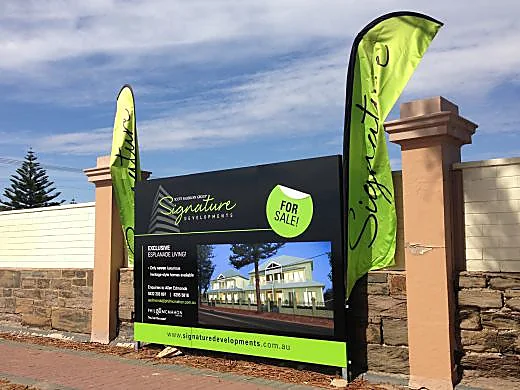 Fascia and wall mounted sign